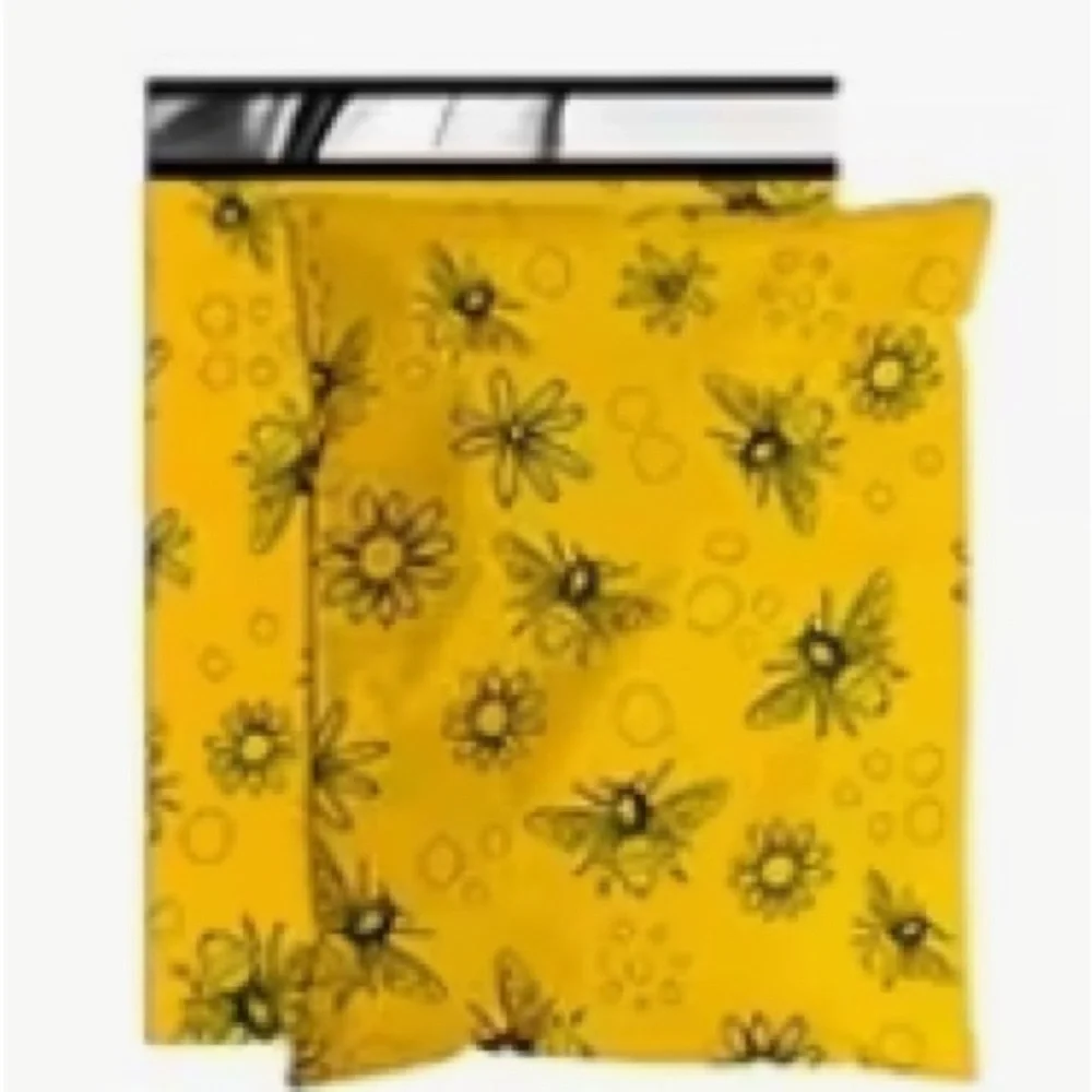 Set of 10 12x15.5 Yellow Bee & Daisy Polymailers